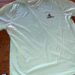 DFP Dry Fit Performance Shirt Mens in new like condition size XL